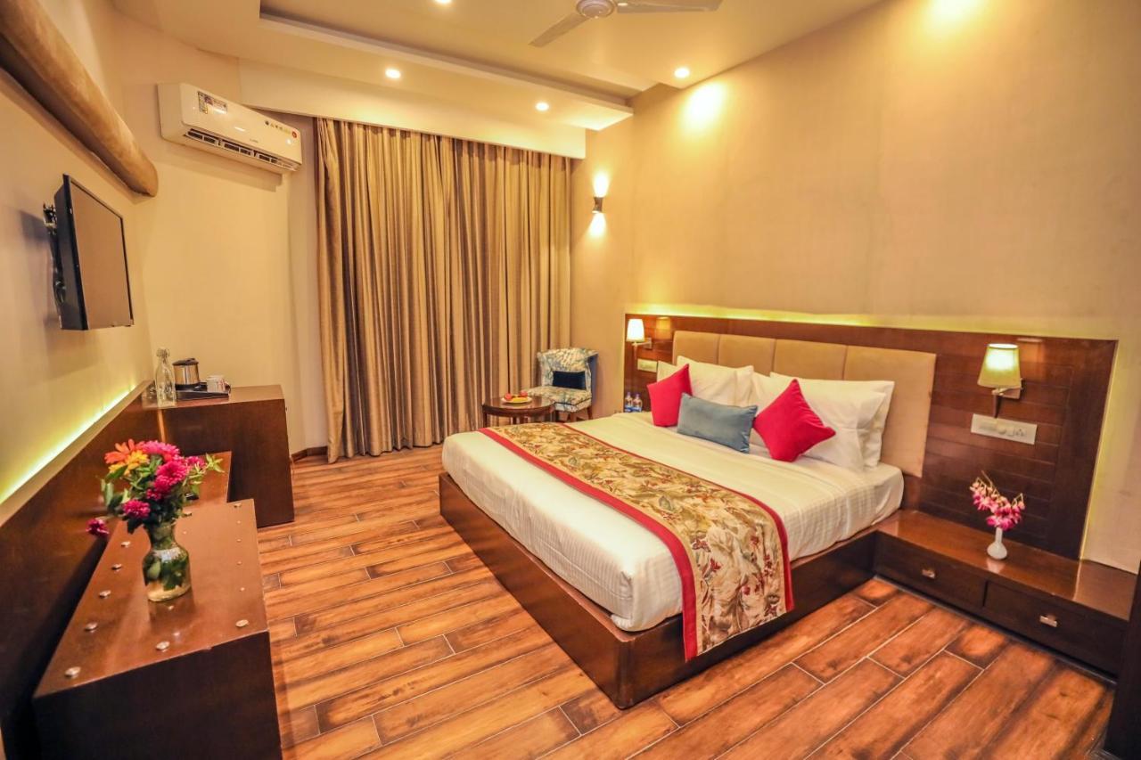 Regenta Resort Exotica Dharamshala On Hilltop Buitenkant foto