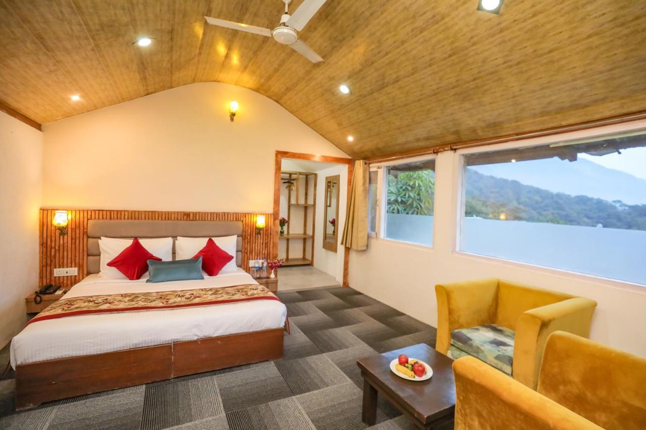 Regenta Resort Exotica Dharamshala On Hilltop Buitenkant foto